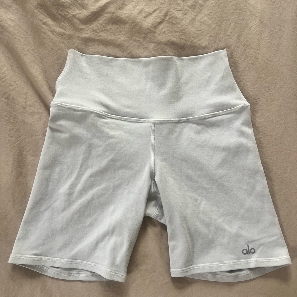 ALO Yoga Women's White High-Waist Shorts